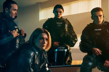 Het hele politiekorps van Blue Lights seizoen 2 zit bij elkaar