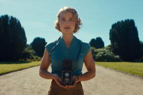 Lee Miller in This is not a murder mystery